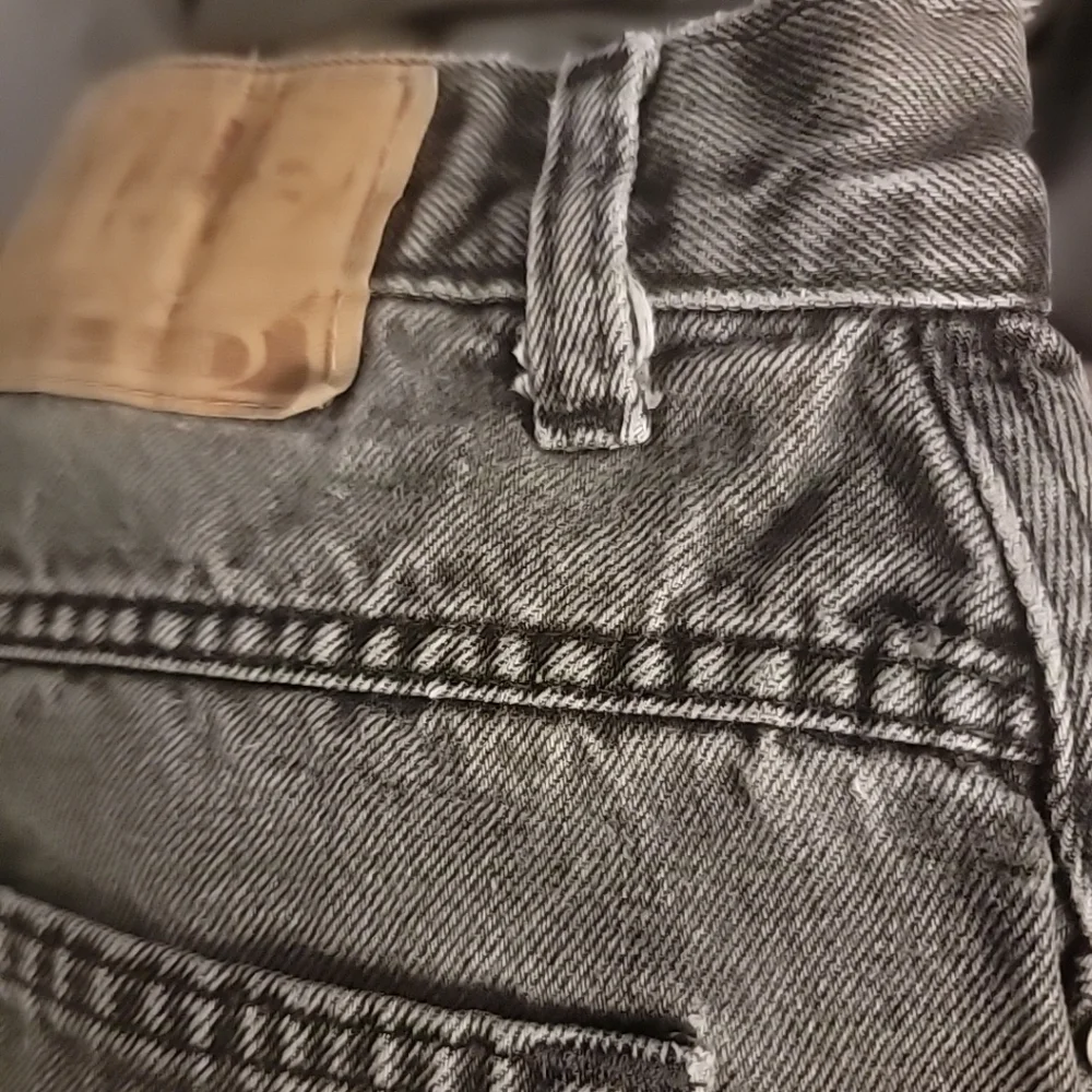 Vtg Gitano Black Denim‎ Cut Off Shorts Tattered Edge 30